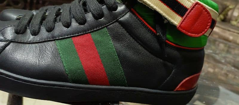 Gucci Men's Black Stripe Ace High-top Sneakers 1