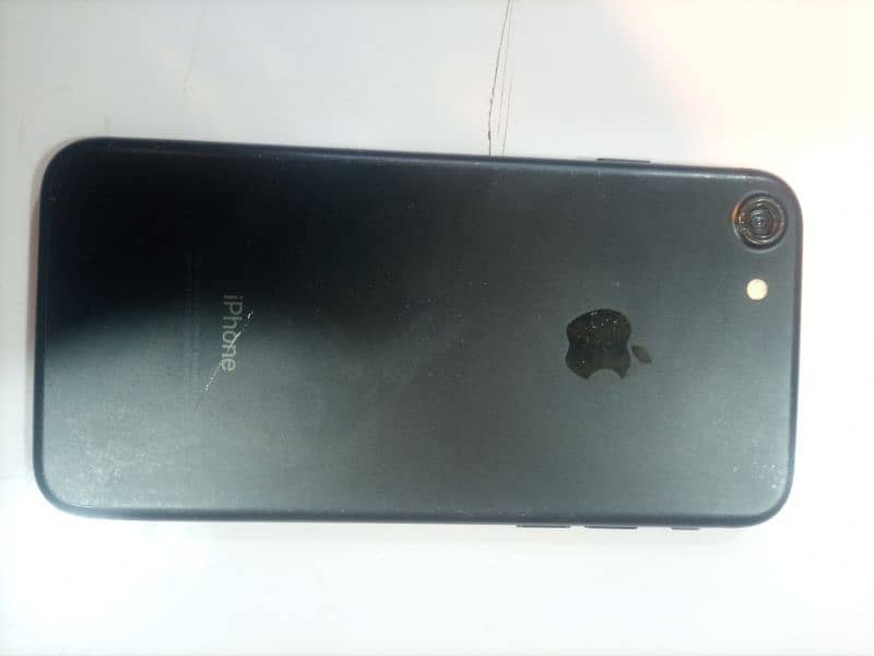 iphone 7 urgent sale 1