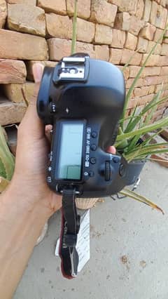 Canon 5d mark iii Good Condition Good working One hand use