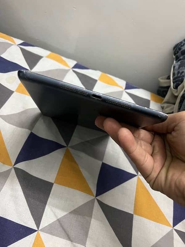 Apple IPad Mini 32 Gb black 3