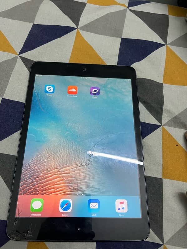 Apple IPad Mini 32 Gb black 5