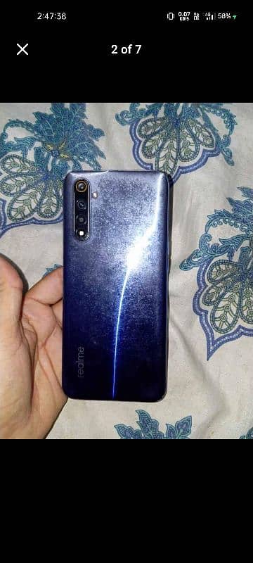 Realme 6 (8/128) With Box And Charger 1