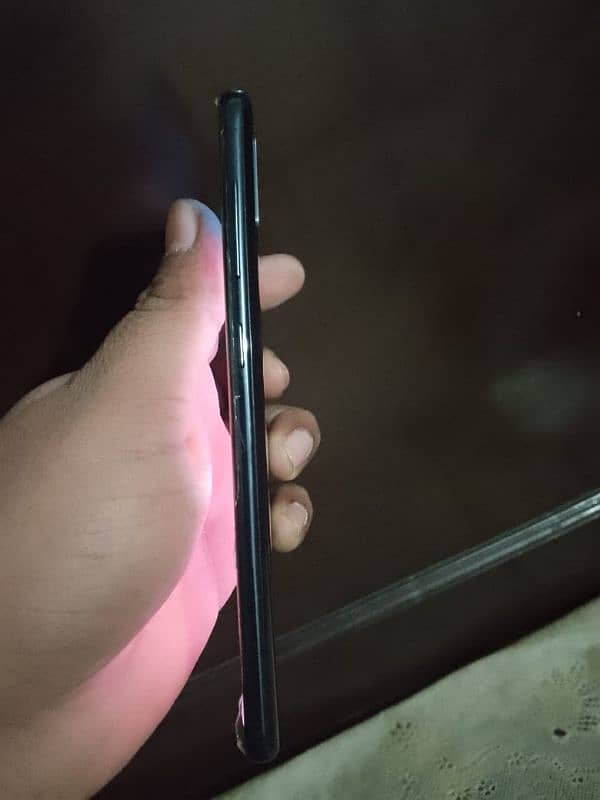 Samsung Galaxy A30s 7