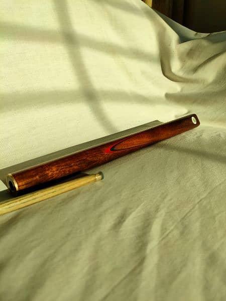 Omin Classic Cue with New LP Tip 3