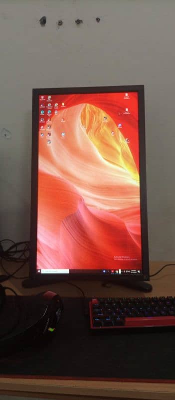 24" Professional Viewsonic Monitor 2