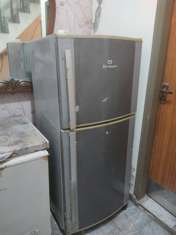 Dawlance fridge perfect electrical condition 1