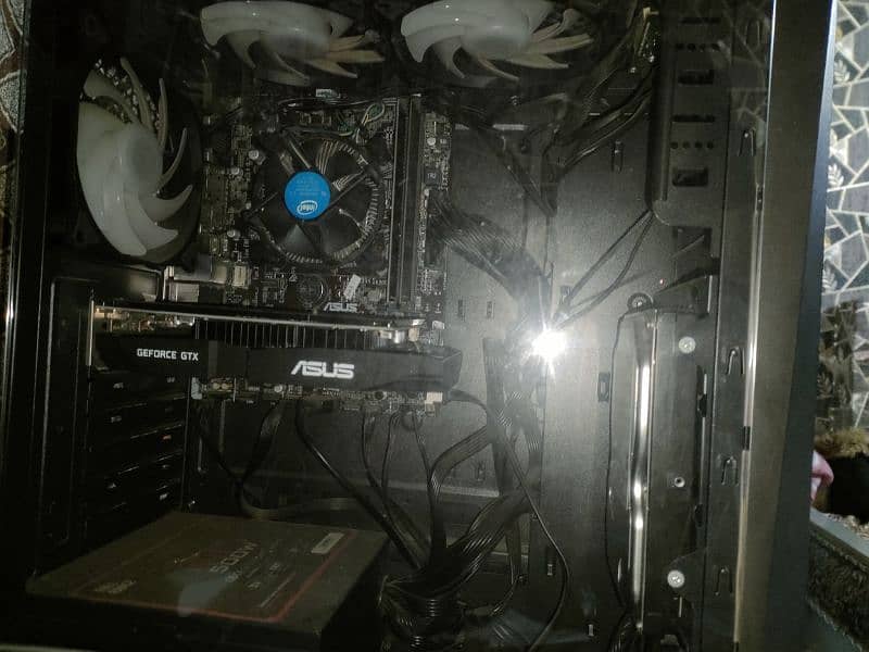 Gaming PC Core i5 6th Generation 6