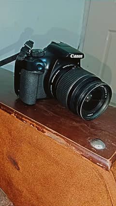 Canon 1300D