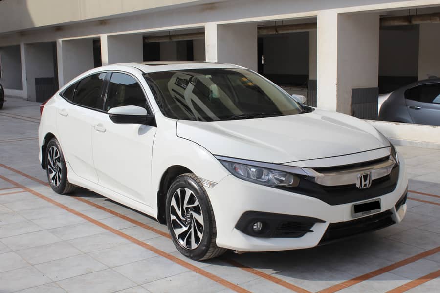 Honda Civic VTi Oriel Prosmatec 2018 B2B Original 1