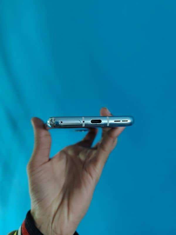 ONEPLUS 9 PRO (DUAL SIM PTA APPROVED) READ MY ADD 2