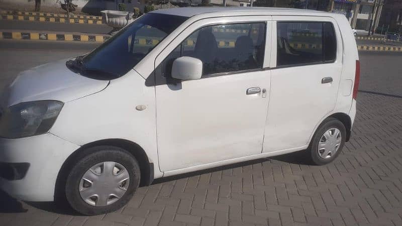 Suzuki Wagon R 2014 1