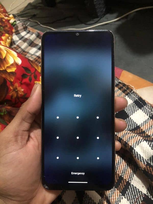 Vivo Y17s 1