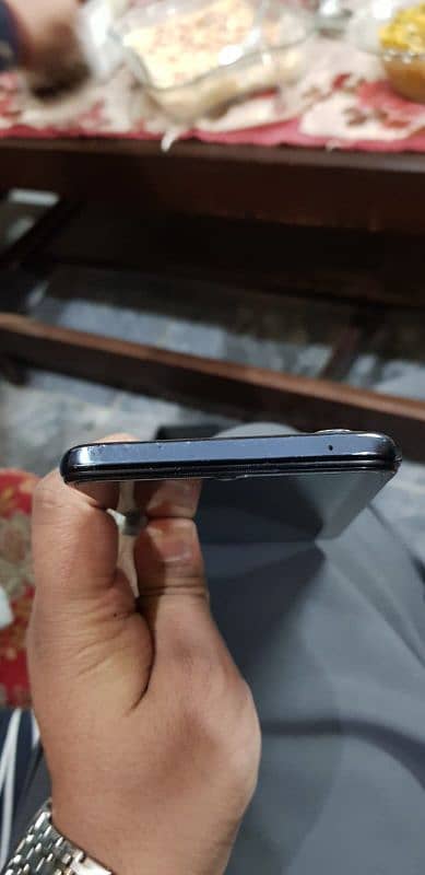 oppo f15 1