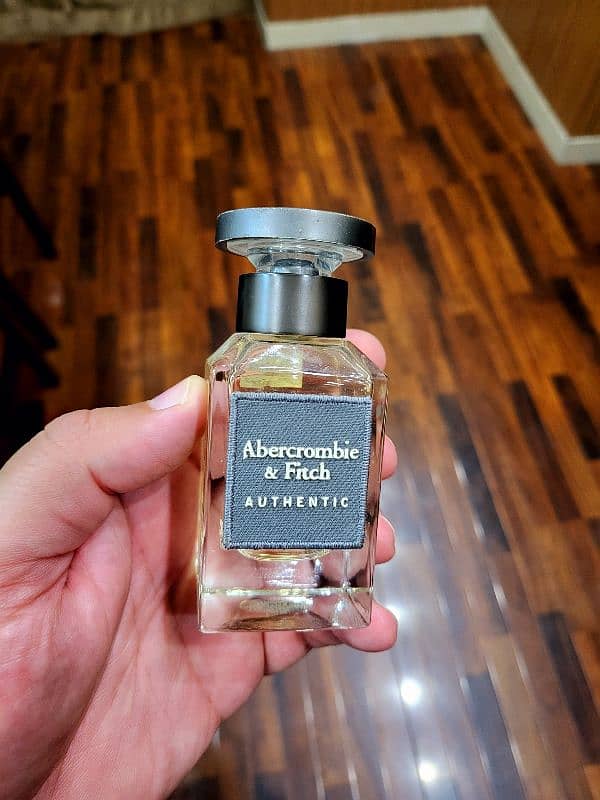 NISHANE MFK PDM PARFUM DE MARLY  AMOUAGE ARMAF CHANEL DIOR VERSACE 17