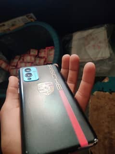 ONEPLUS 9 (16)RAM +128 MEMORY