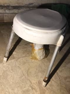 commode seat few month used