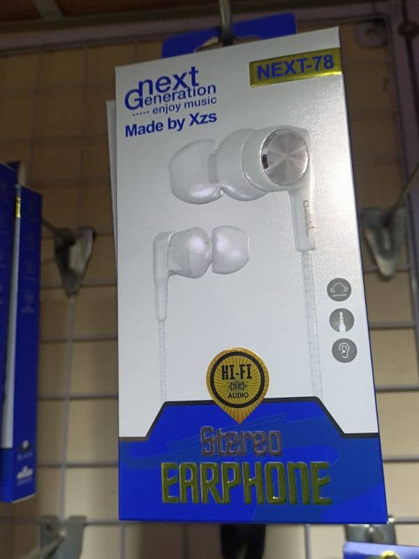 airpods. earphone. 14