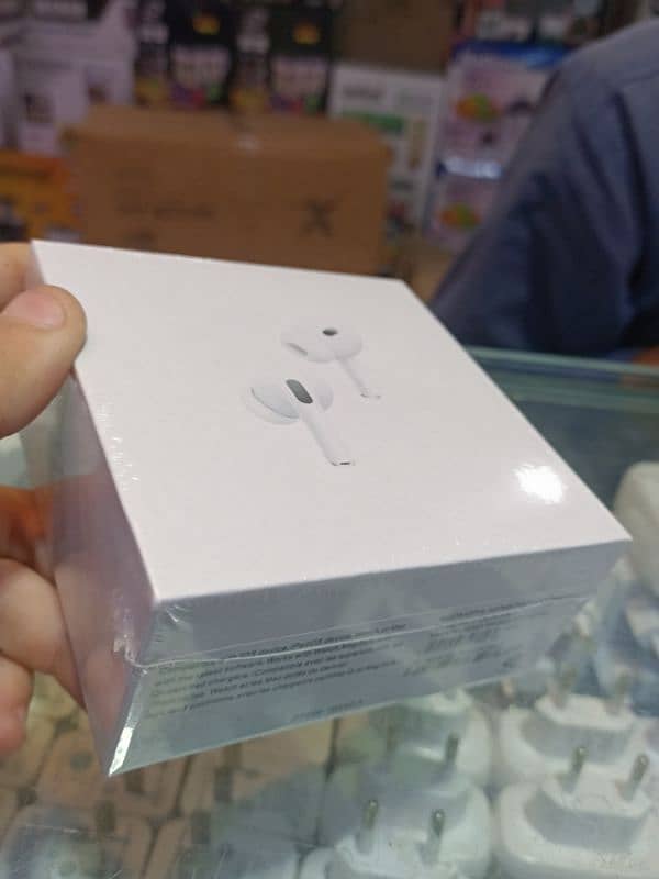 airpods. earphone. 18