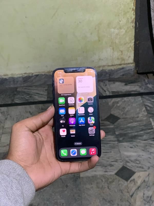 i Phone 12 Non PTA 64Gb Factory Unlocked 89%health 8