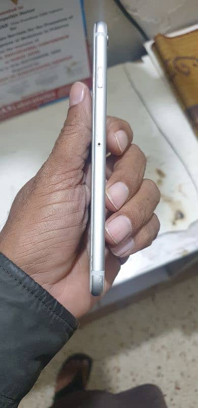 IPHONE 6 PTA 16GB 4