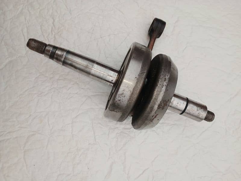 CD 70cc model 2005 crank shaft 1