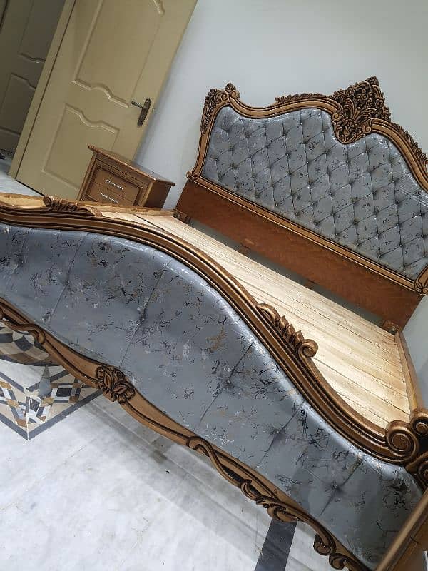 carving bed set king size new not used Cinyoti style (just call me) 1