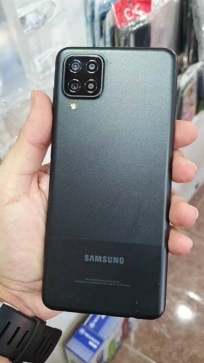 Samsung Mobile A12 1