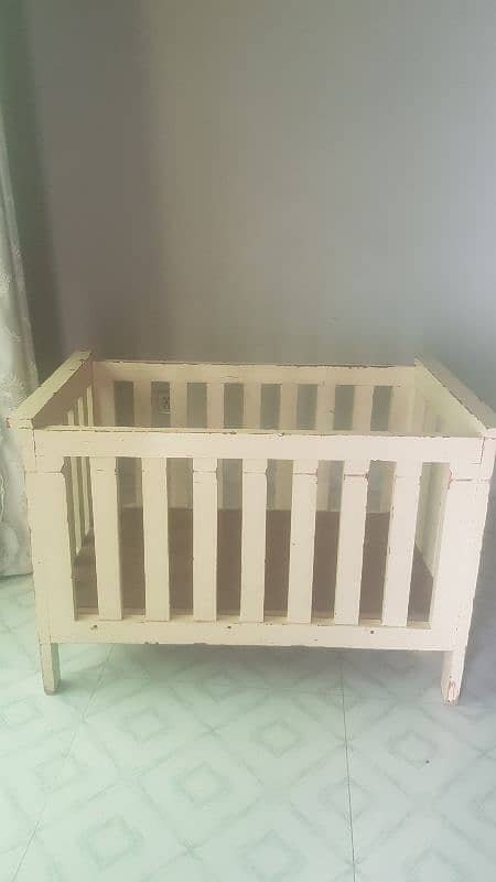 baby cot 2