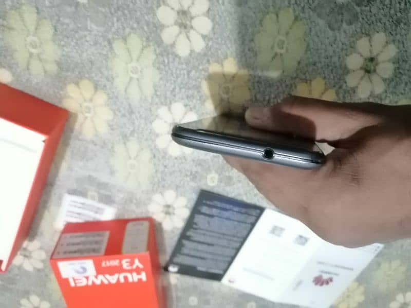 Huawei Y3 2017 PTA Approved with box 3