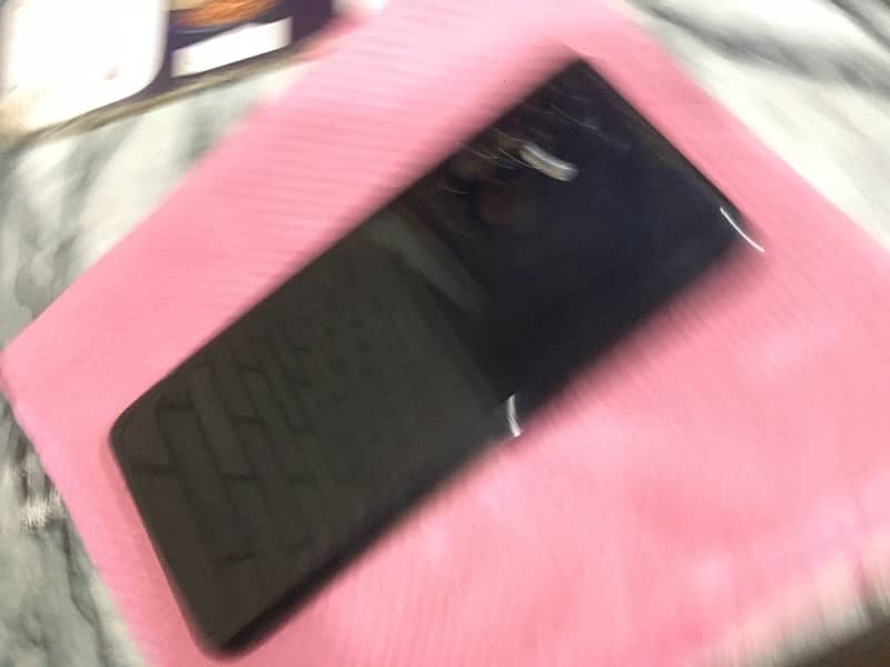 oneplus 9 10/10 condition 8/128 5