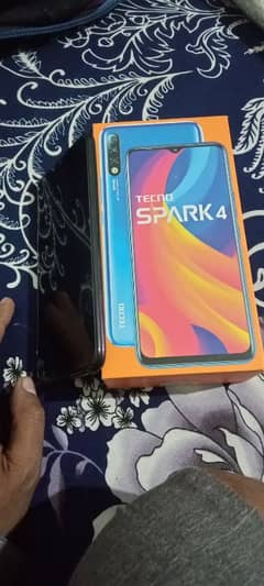 Tecno spark 4