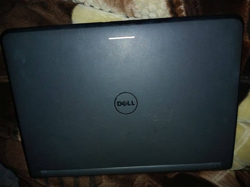 dell laptop 1