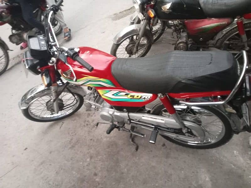 HONDA CD70 2023 6