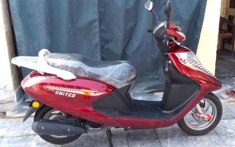 United scooter 100cc 2