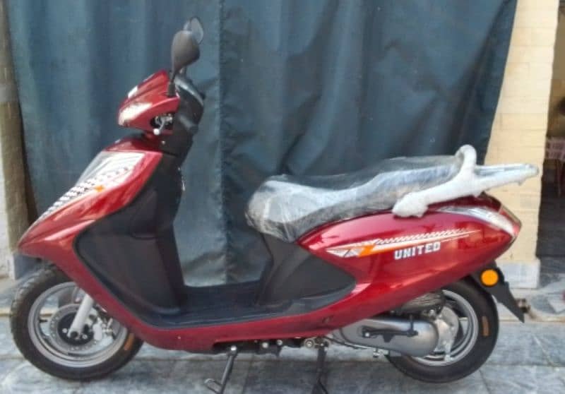 United scooter 100cc 3