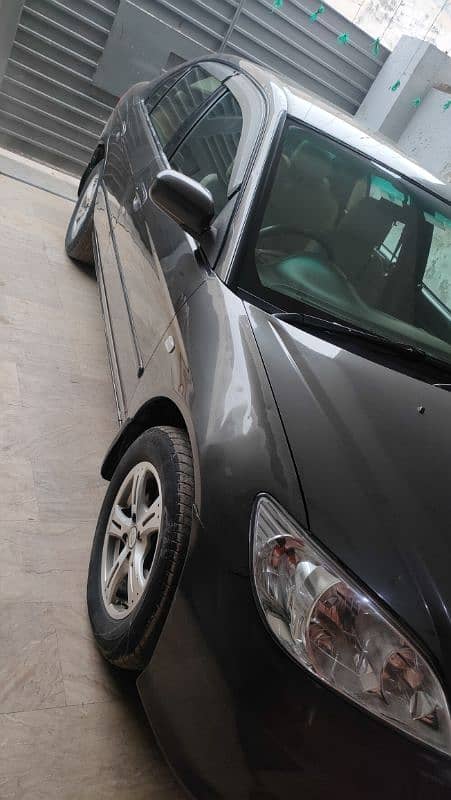 Honda Civic EXi 2004 0