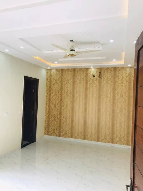 5 marla house for sale in airport enclave 10