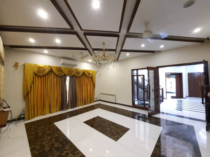 1 Kanal Super Hot Located Bungalow Is Available For Rent In The Best Block Of DHA Phase 4 Lahore 15