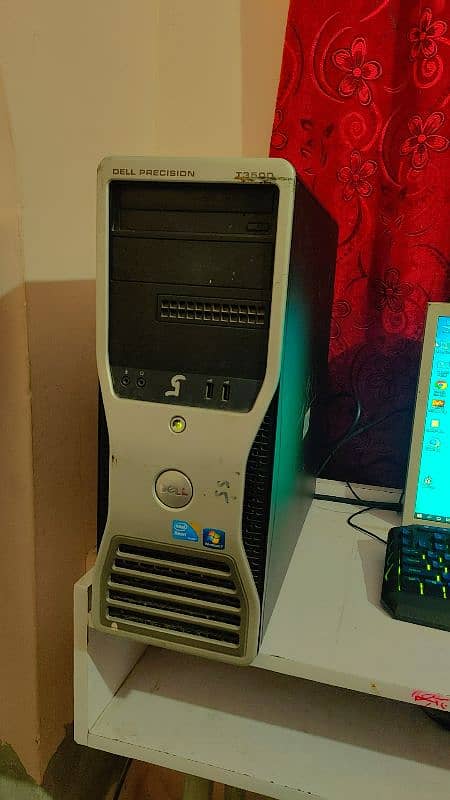 Dell T3500 Graphic PC 1