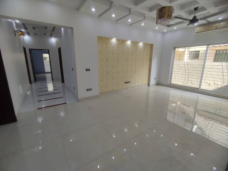 1 Kanal Super Hot Located Bungalow Is Available For Rent In The Best Block Of DHA Phase 4 Lahore 9