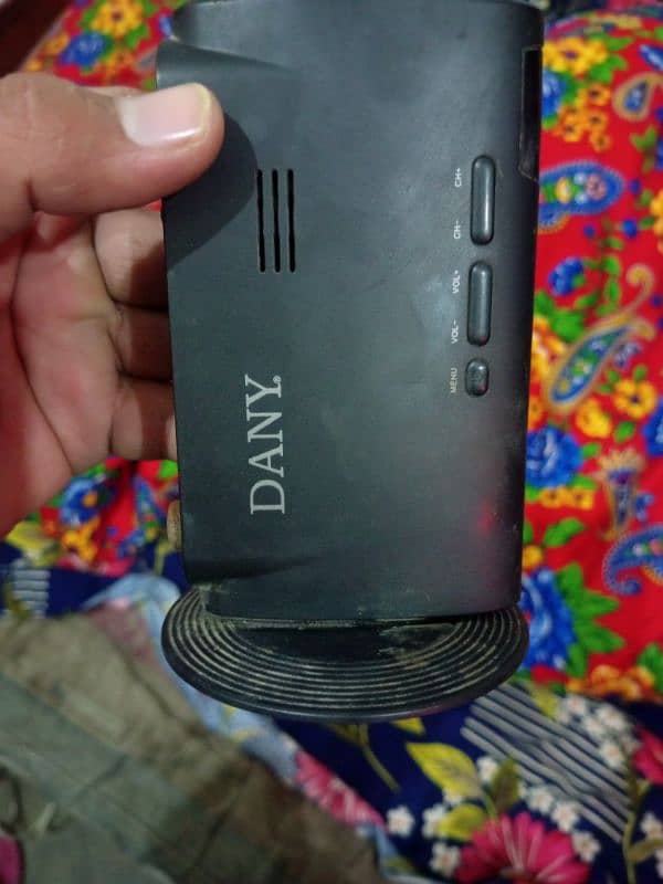 original Dany TV device with original remote 5