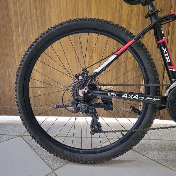 Alvas Mountain Bike 4 months used 6