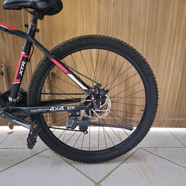 Alvas Mountain Bike 4 months used 9