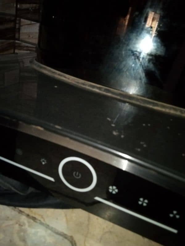 touch panel chimney hood bahtreen new condition ma 1