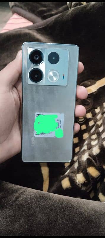 infinix not 40 box charger wirles charger 10/10 condition 1