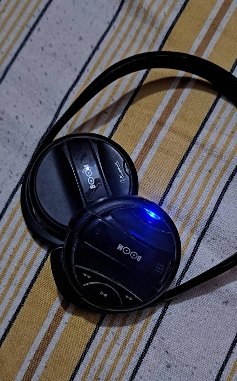 original boom headphones with mic 5