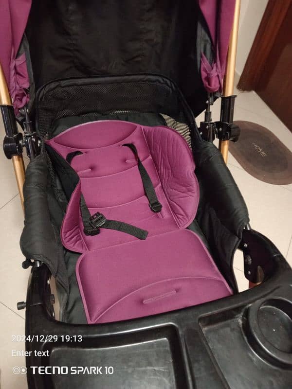 baby stroller almost new 2