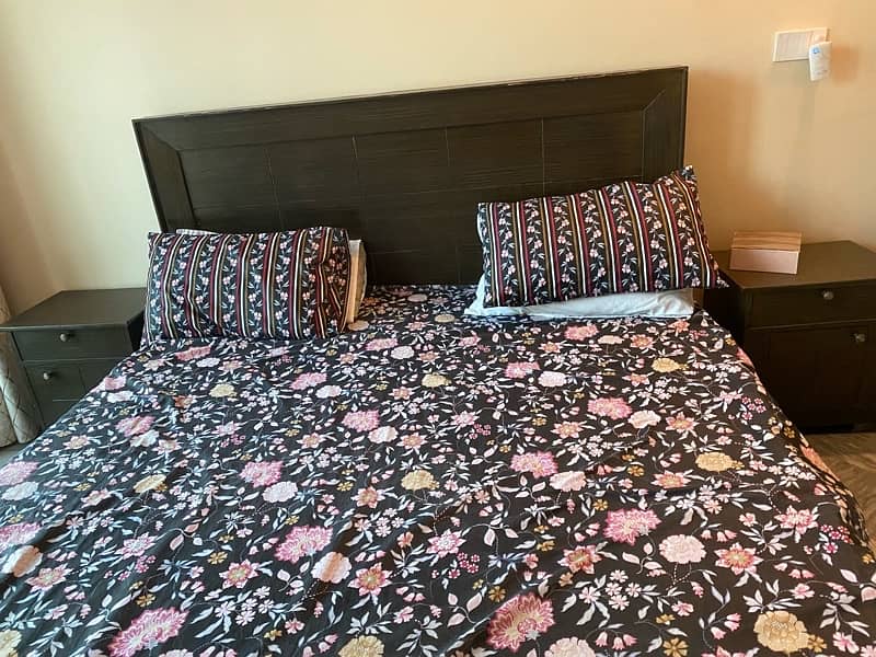 king bed for sale 3