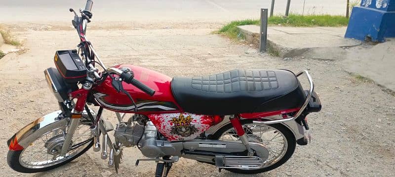 Honda CD 70 6