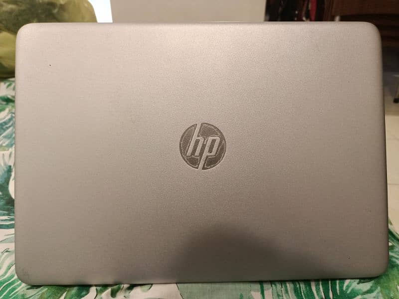 HP ELITEBOOK 5